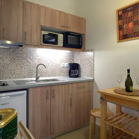 Captain's Apts Hotel apartamentowy 2*