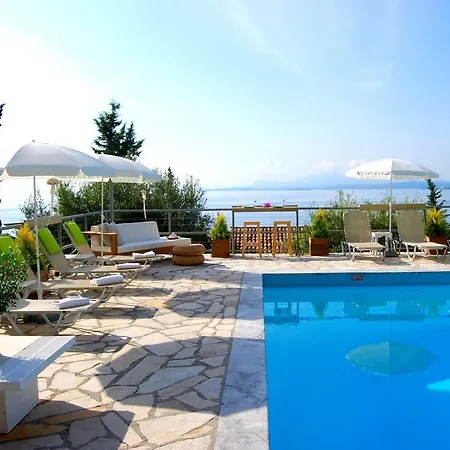 Captain's Apts 2* Barbati
