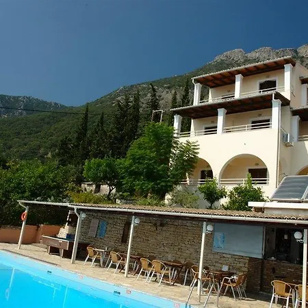 Captain's Apts Hotel de apartamente