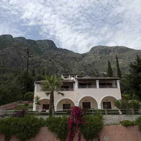 Lägenhetshotell Captain's Apts